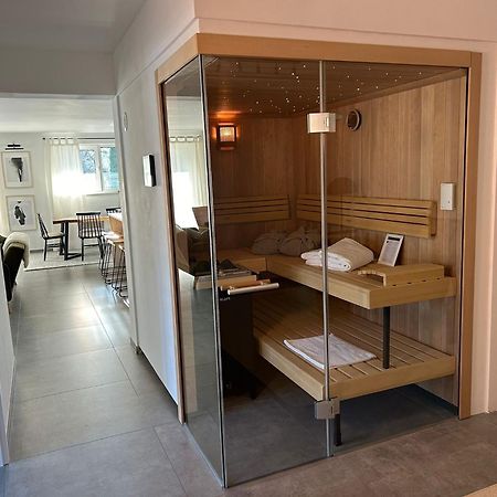 The Forest Retreat- Luxurioese Ferienwohnung Mit Privater Sauna Wermelskirchen Buitenkant foto